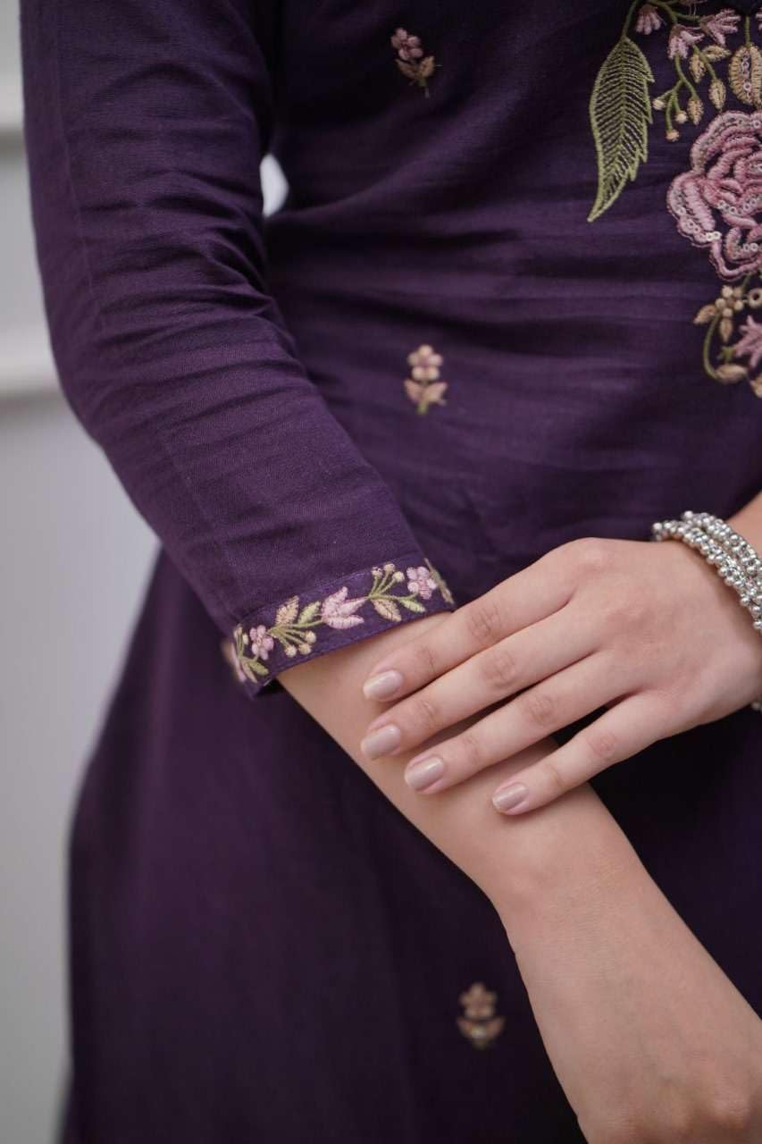 Women's Cotton Embroidery work Straight kurti with Pant & mulmul dupatta set